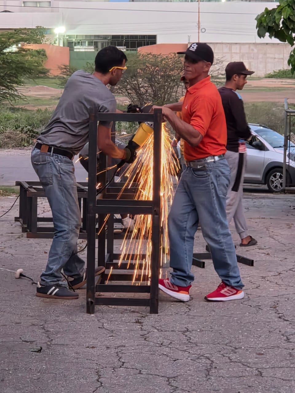 Acopio de estructuras listas para fabricación